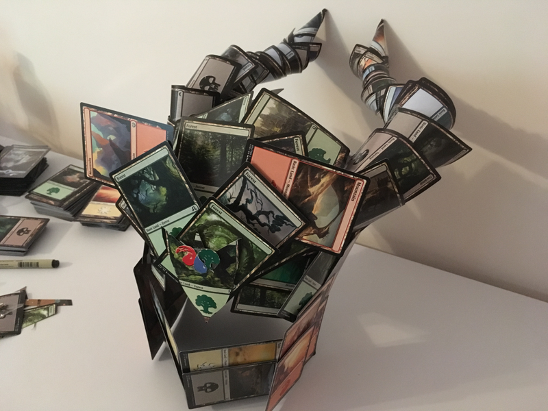 Illustration for article titled Look At This Magic: The Gathering Cosplay